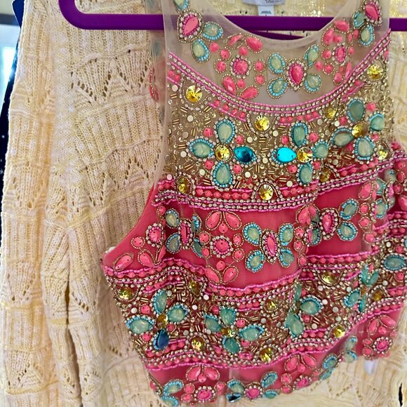 Unlisted UPTOWN GIRL Fashion Item! - Picture 5 of 7